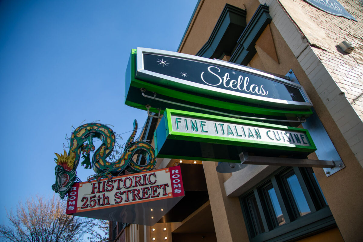 Dinner and Historic Walking Tour Experience