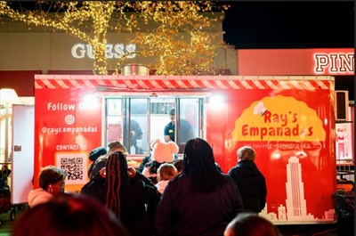 Cross County Center Holiday Food Truck Market