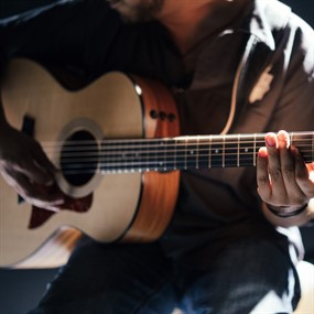 LIVE MUSIC: Four Brothers Restaurant