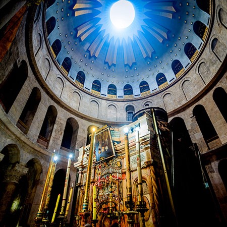 The Holy Sepulchre: Circles of Faith and Art