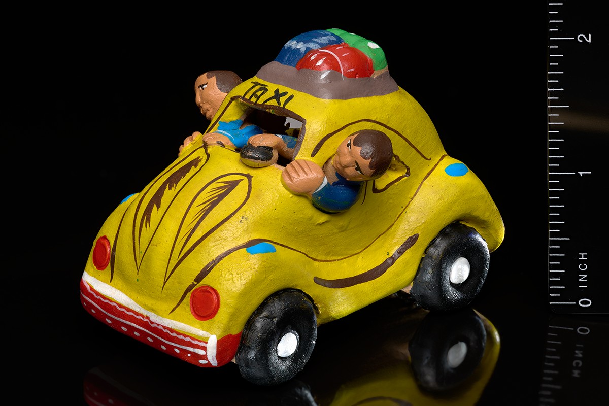 NY | Curator Tour: Mighty Miniatures