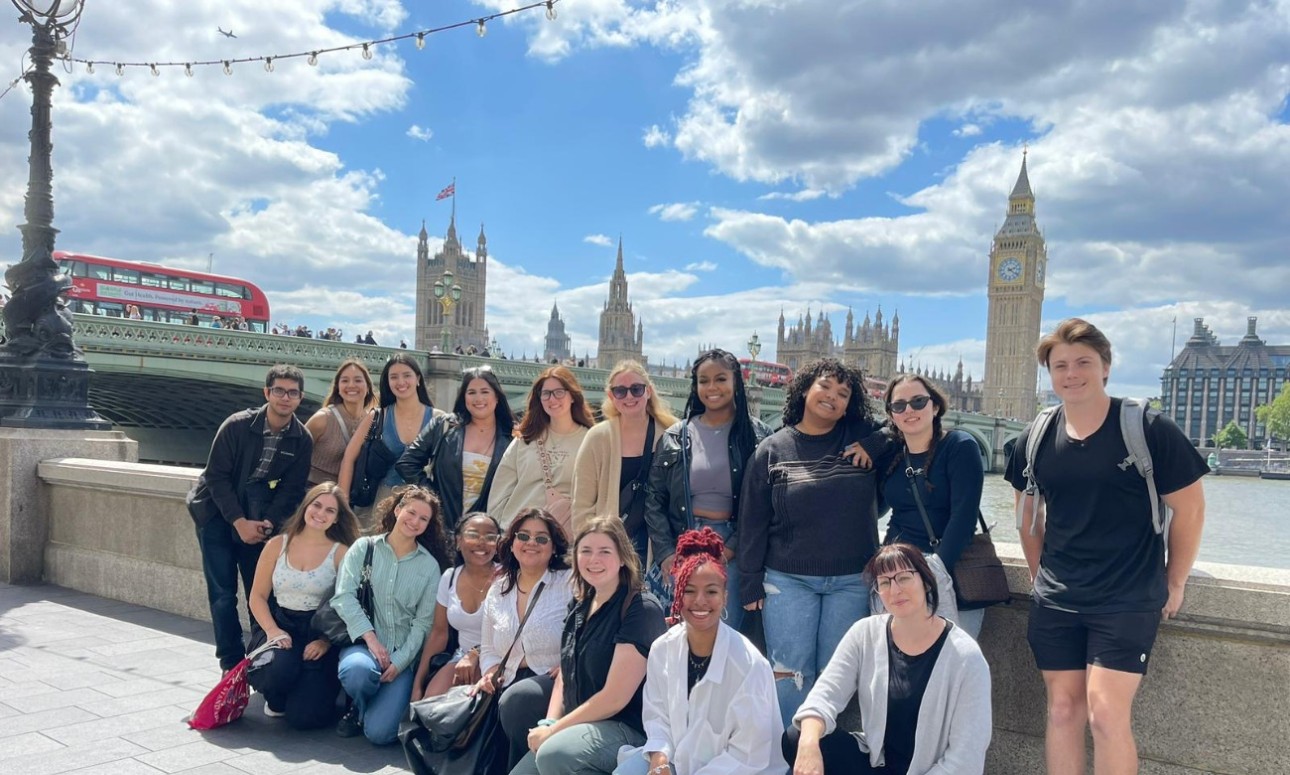 Travel and Earn Credit: Faculty-led Programs