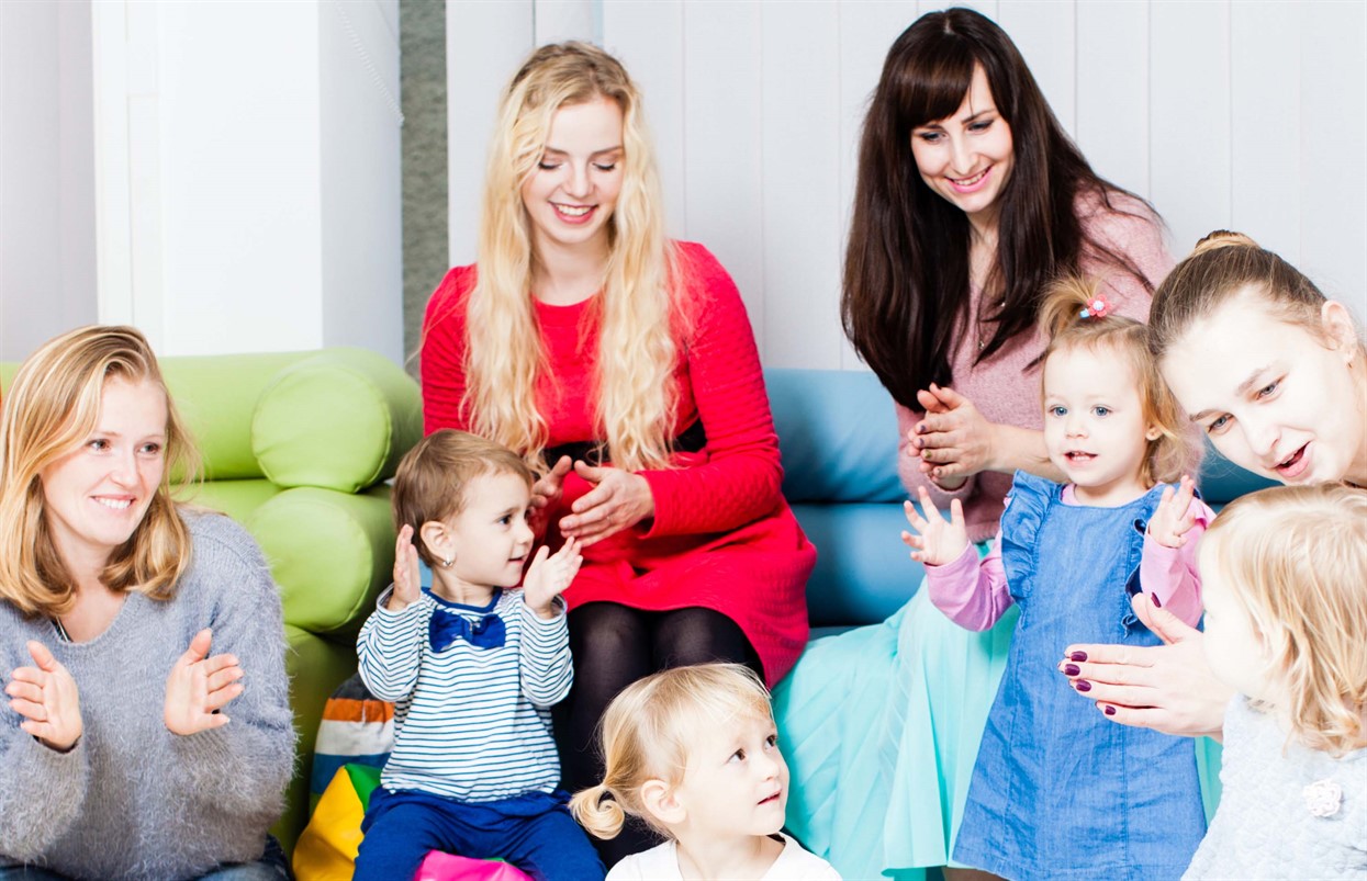 Educational and interactive puppet shows for toddlers and preschooler kids