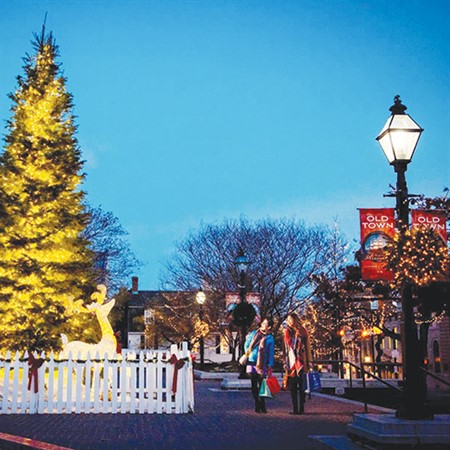 The Holidays in Old Town Alexandria