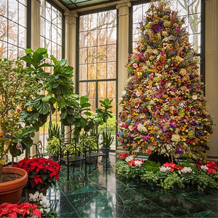 Holidays at Winterthur and Longwood Gardens: Featuring Jacqueline Kennedy and H. F. du Pont: From Winterthur to the White House