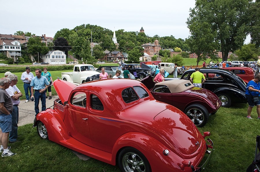 Galena Antique Town Rods Run & Car Show Chestnut Mountain Resort
