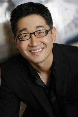 Voice Master Class; Tony Cho, piano