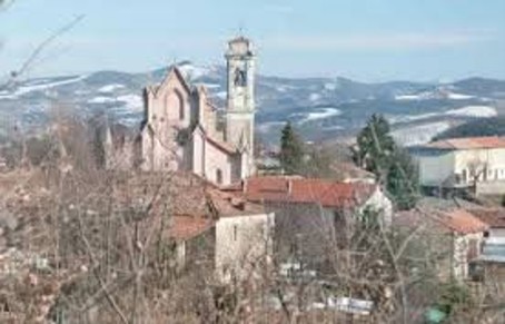 view of an Italian village and tile rooftops