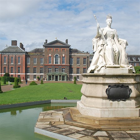 England's Historic Royal Palaces: A Step Inside