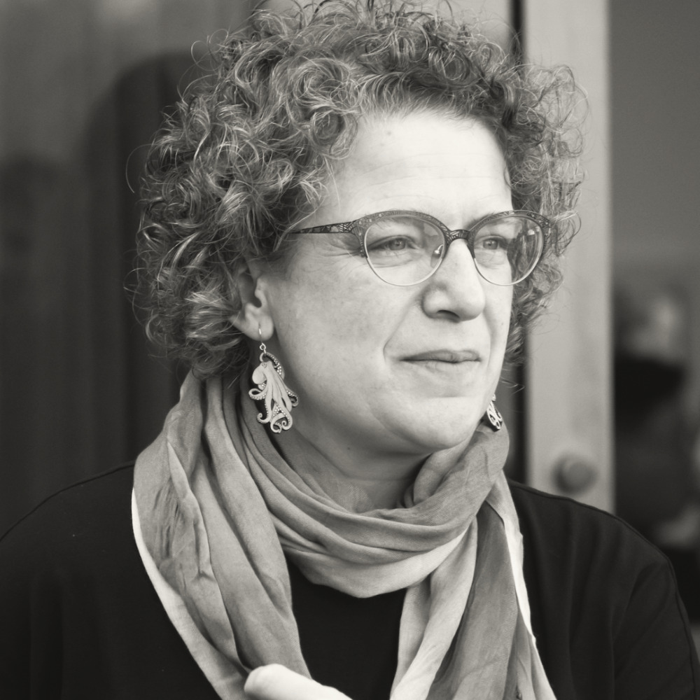 Large Language Models and the Humanities: A Conversation with Emily M. Bender - An AI, Creativity, & the Humanities event