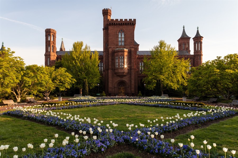 Enid A. Haupt Garden Tour