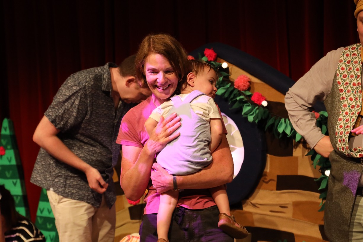What's In The Woods? - Backbone Theatre For Babies