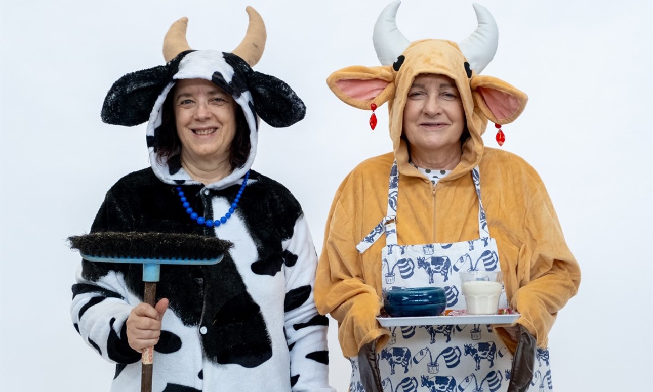 Venus and Buttercup: Cowkeepers Extraordinaire