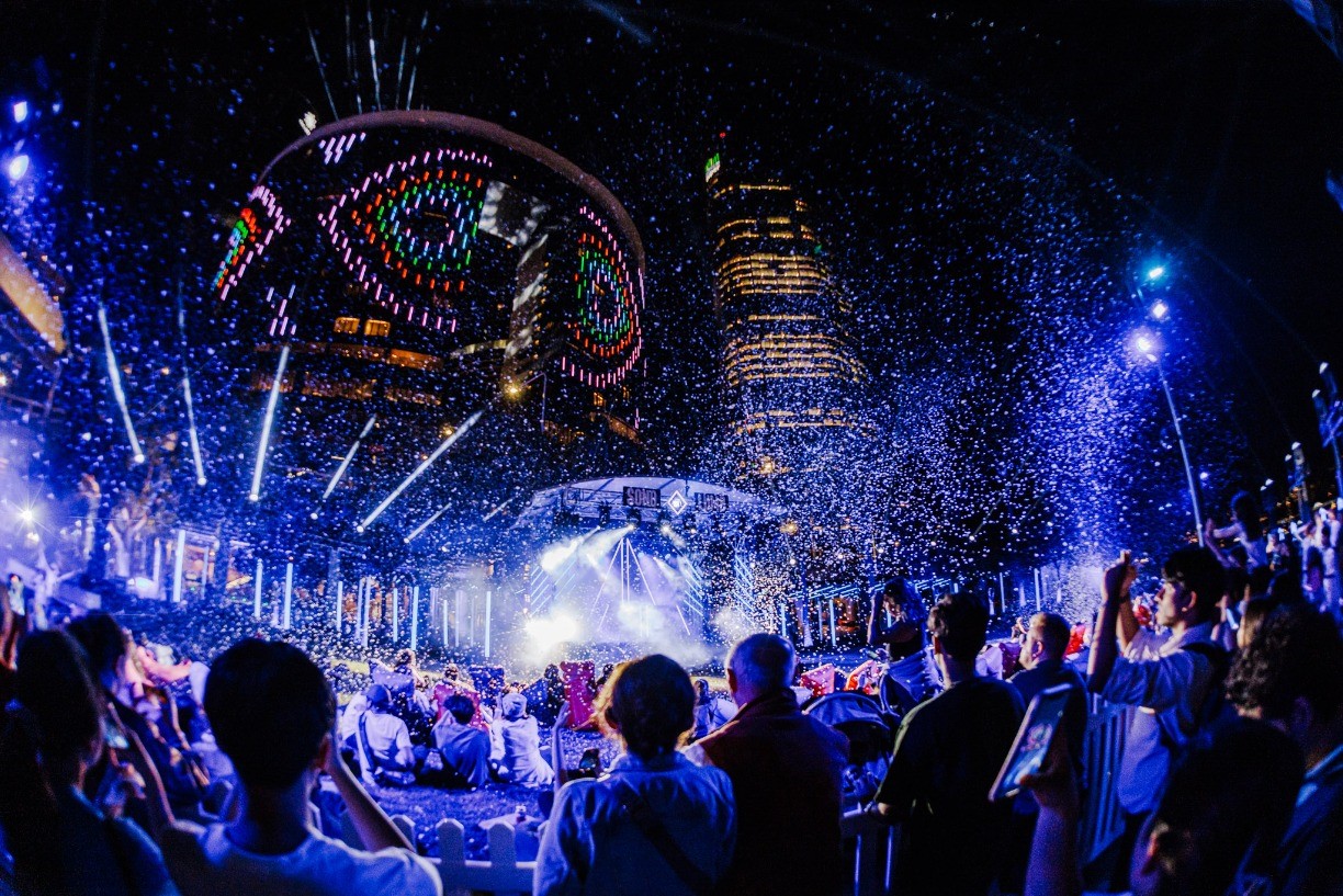 Sono Lumo - A World of Sound, Light and Imagination