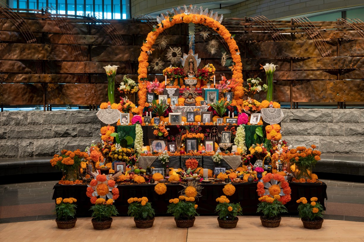 Día de los Muertos (Day of the Dead)