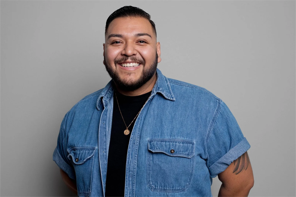 Building a Poetry Manuscript with Saúl Hernández