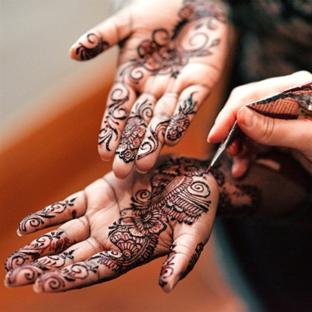 The Ancient Art of Henna Tattoos