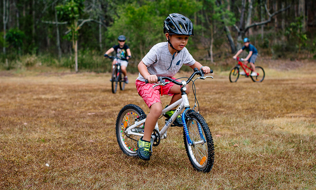 Beginner junior mountain bike skills