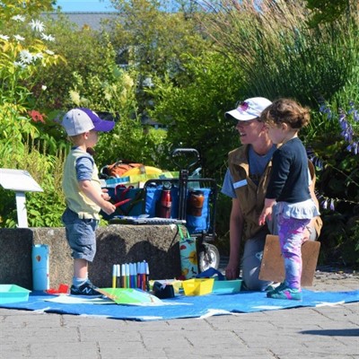 Family Nature Class: Cool Chemistry
