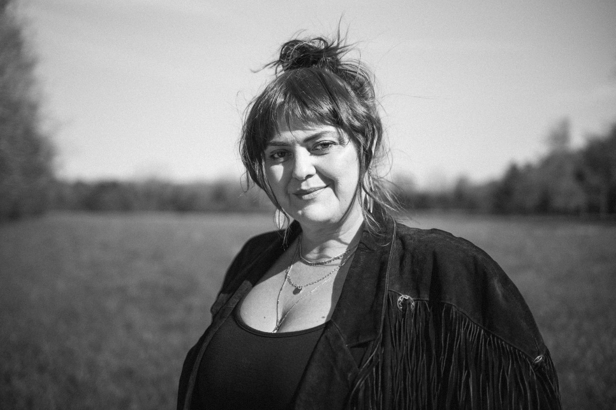 Gathering: Sue Ray
