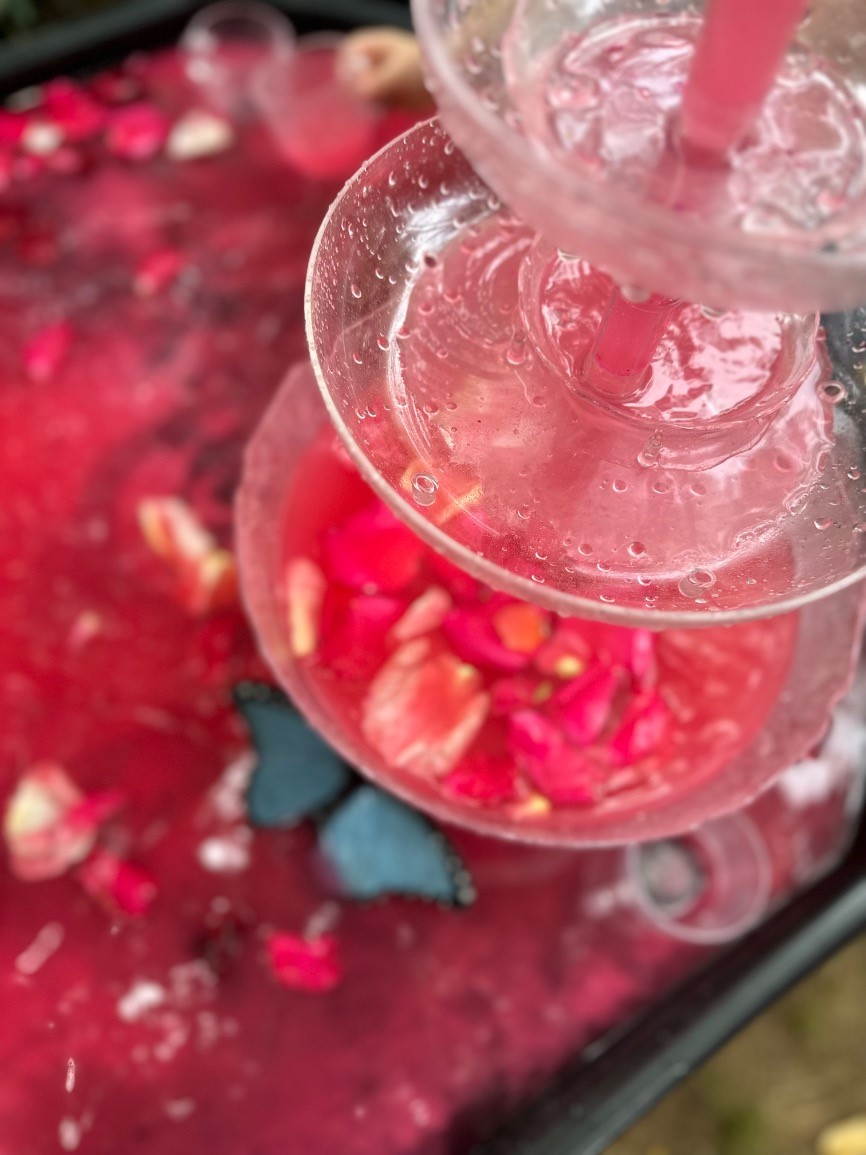 Gumtreekids Messy Play session at New Farm Park - Valentines Day theme