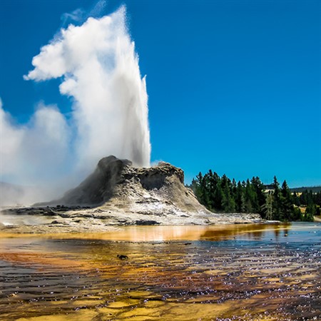 The Geology of Yellowstone: Past, Present, and Future