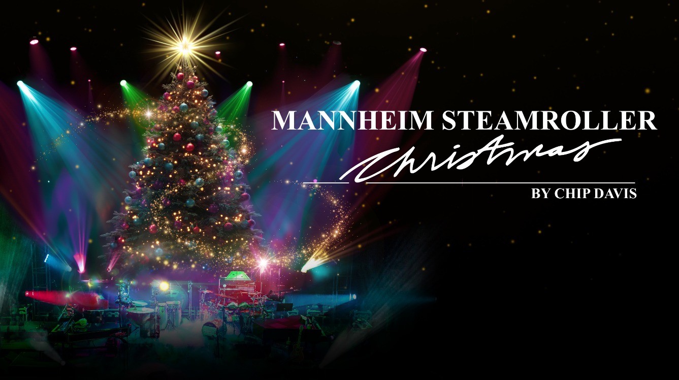 Lighted Christmas tree with Mannheim Steamroller Christmas text