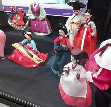 EXHIBIT: Hanbok (Korean Traditional Clothing): Beauty of Color, Harmony and Nature