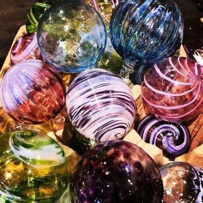 Glassblowing Experience 30-minute Taster Sessions – Make Holiday Ornaments!