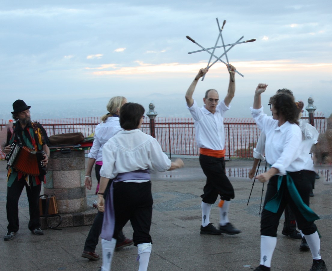 English linked sword dance