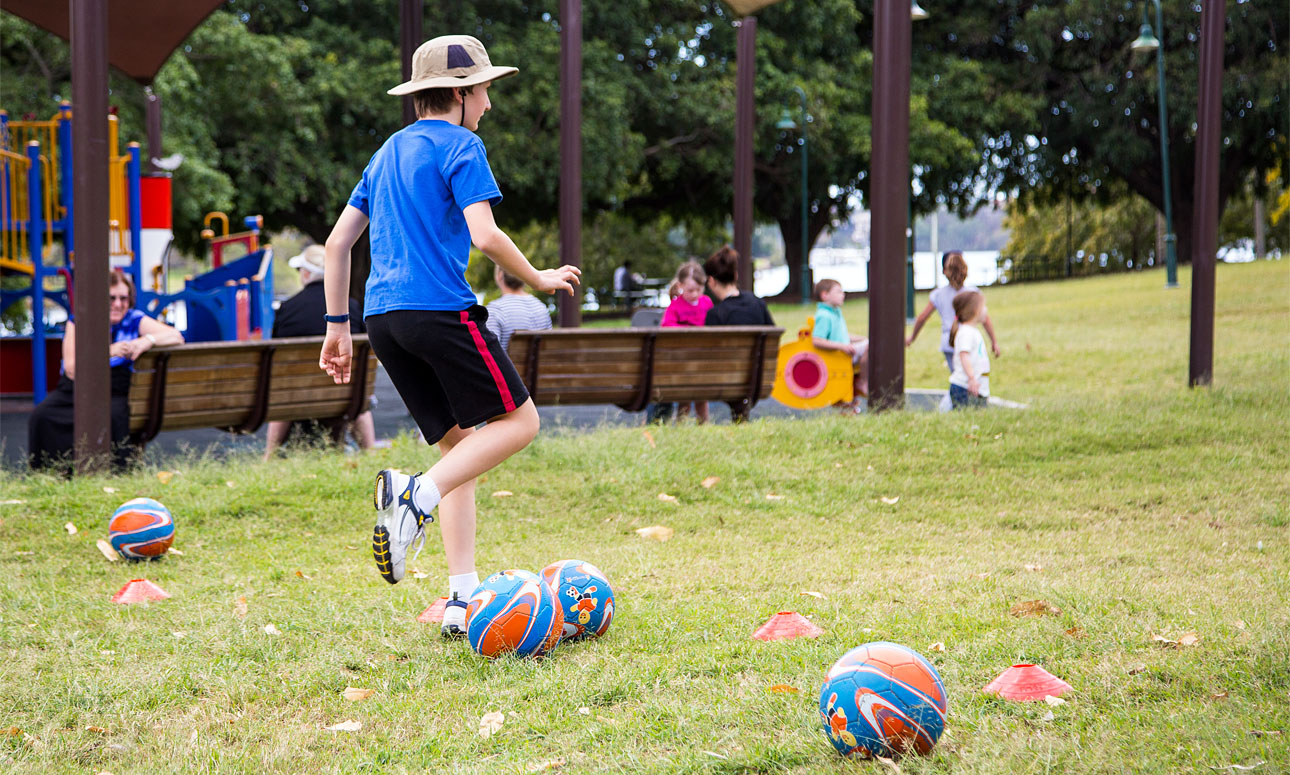 Fun soccer for 9-12 years