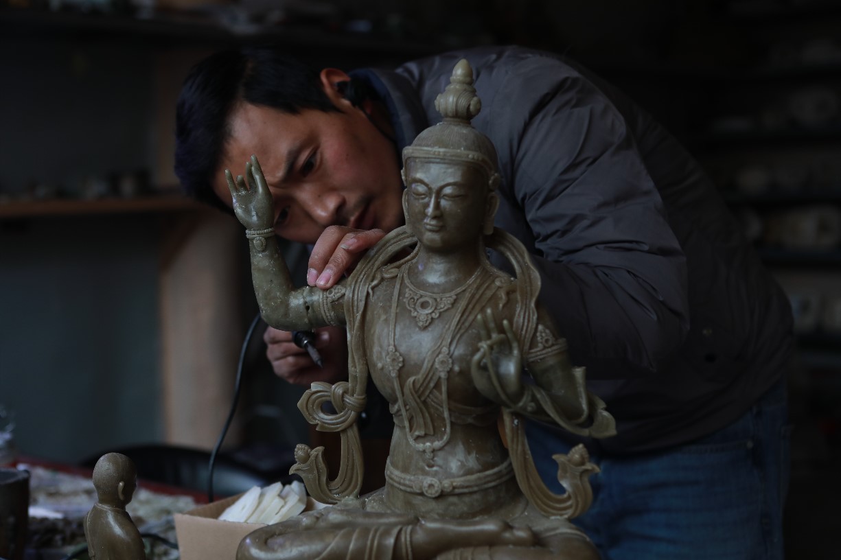 NMAA × CFCH Artisan in Residence Talk and Demo | Tibetan Lima Bronze Casting with Dawa Dakpa Event Image