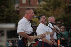 U.S. Marine Corps plays American music