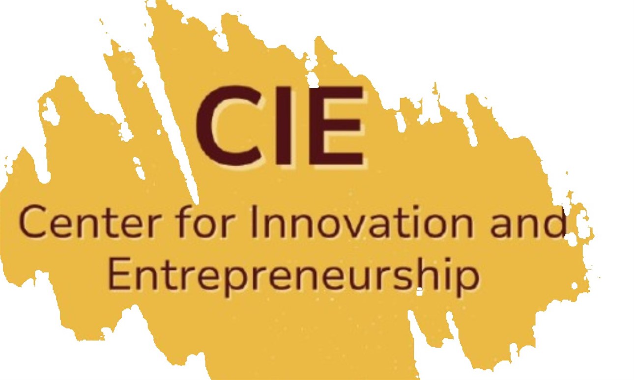Entrepreneurship Club at McCoy Student Organization Fair