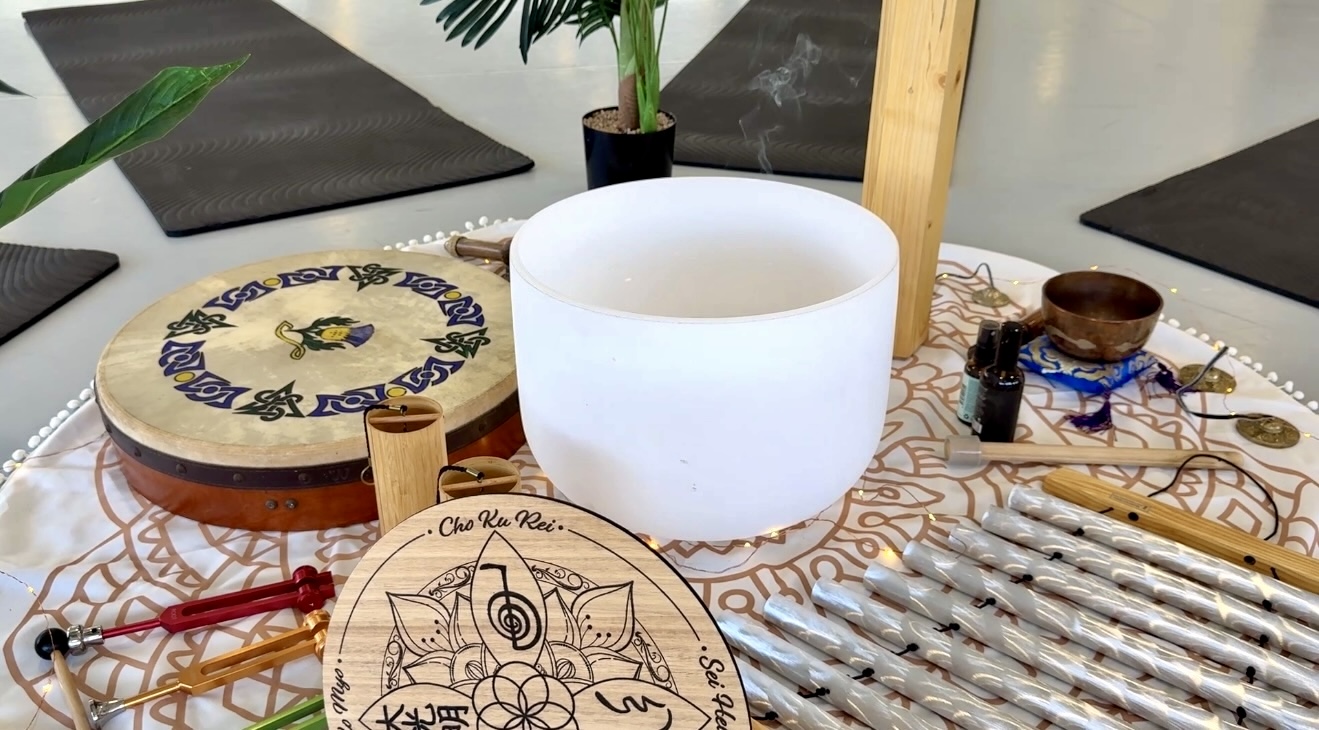 Botanical sensory sound bath