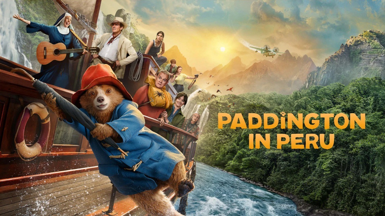 Outdoor Cinema in the Suburbs - Paddington in Peru